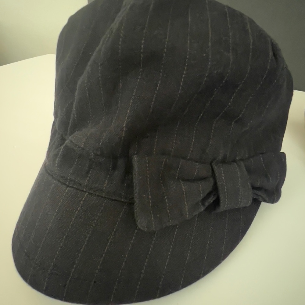 GAP Pinstripe Hat with Side Ribbon (Gently Used)